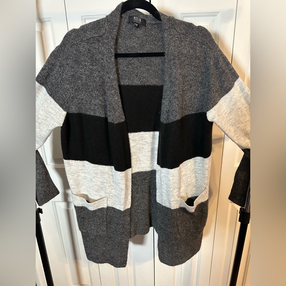 Modern Canvas cardigan sweater